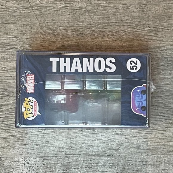 Marvel Infinity Saga Thanos Funko Pop! Art Series with Premium Protector EE Excl - Picture 5 of 7